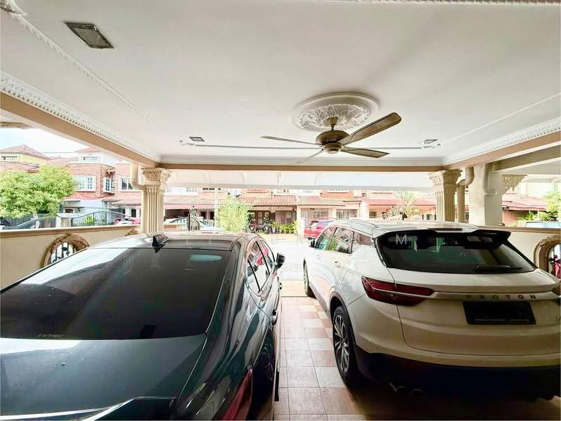 2-storey Terraced House for Sale in Seksyen 3 (Bangi) - Azli Ibrahim - Exterior - PropertyGuru.com.my