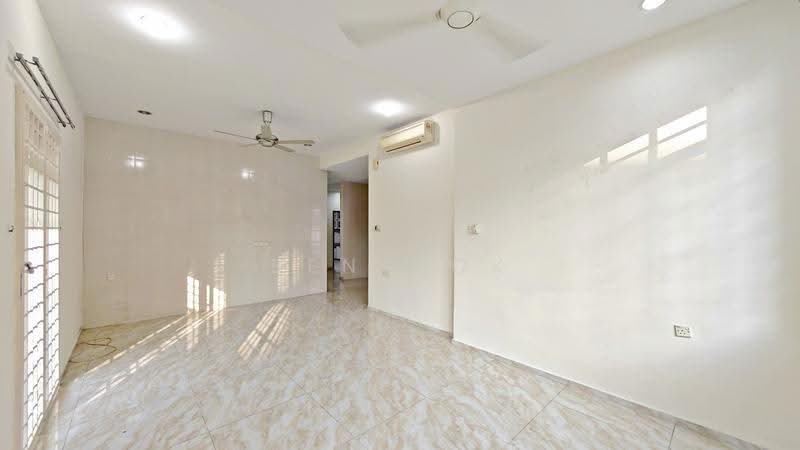 Rumah Berkembar untuk Dijual di Jalan Klang Lama (Old Klang Road) (Kuala Lumpur) - Ben Mok - Living Room - PropertyGuru.com.my