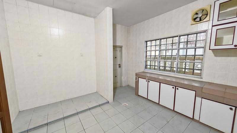 Rumah Berkembar untuk Dijual di Jalan Klang Lama (Old Klang Road) (Kuala Lumpur) - Ben Mok - Kitchen - PropertyGuru.com.my