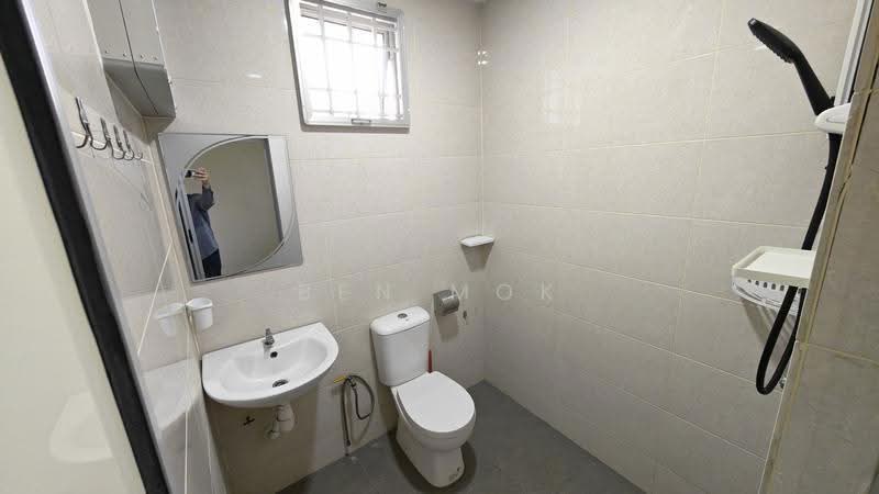 Rumah Berkembar untuk Dijual di Jalan Klang Lama (Old Klang Road) (Kuala Lumpur) - Ben Mok - Bathroom - PropertyGuru.com.my