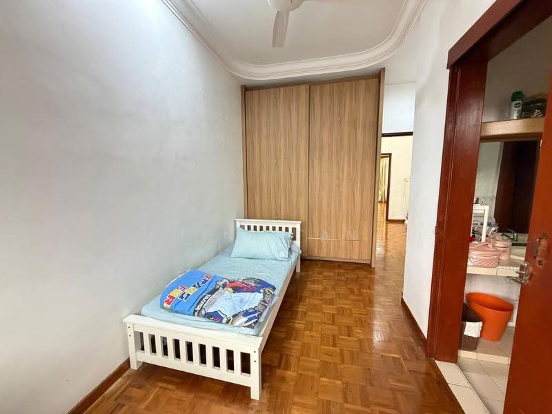 Rumah Teres 2-Tingkat untuk Dijual di Taman Perling (Perling) - Tina Tan - Bedroom - PropertyGuru.com.my