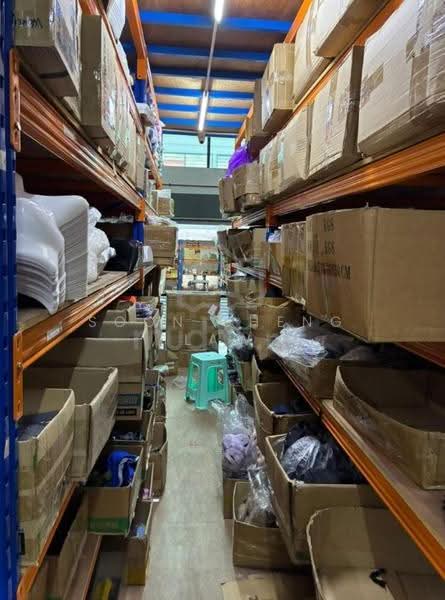 Factory for Rent in Kampung Bukit Kemuning (Shah Alam) - Soon Sheng Law - Interior - PropertyGuru.com.my