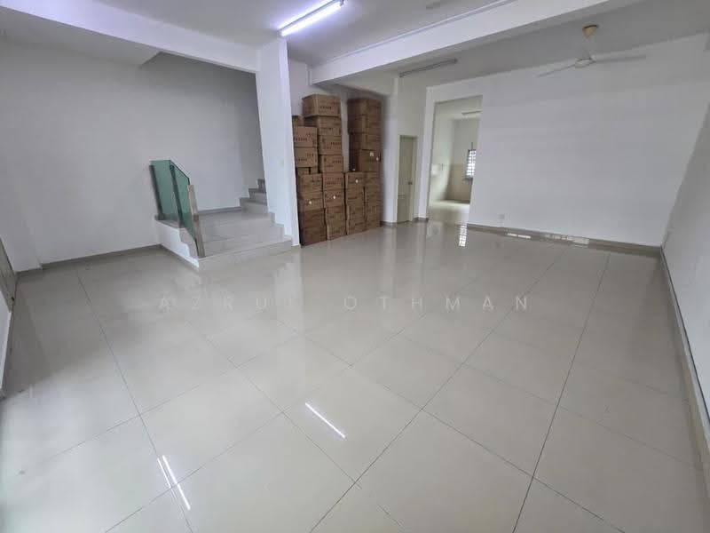 2-storey Terraced House for Sale in Taman Nusari Bayu (Bandar Sri Sendayan) - Azrul Othman - Interior - PropertyGuru.com.my