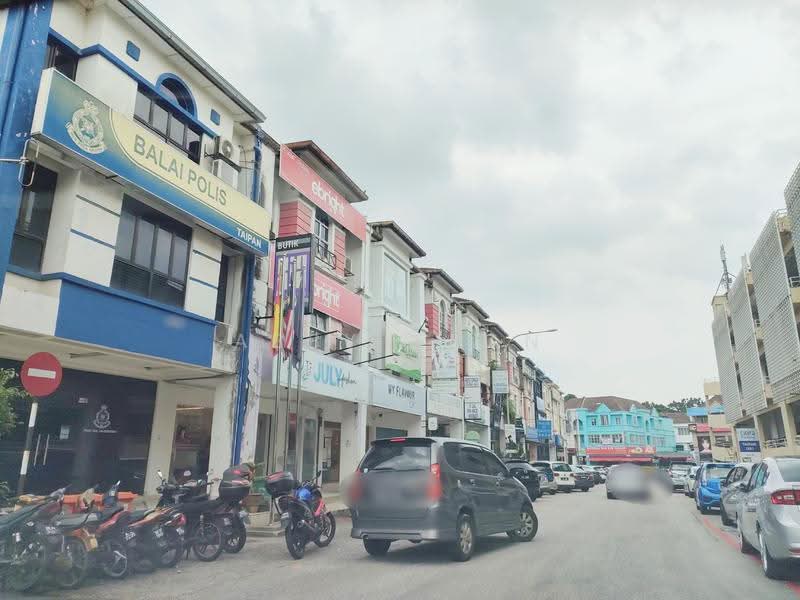 Kedai / Pejabat untuk Disewa di Taipan Business Centre (Subang Jaya) - Abby Chan - Exterior - PropertyGuru.com.my