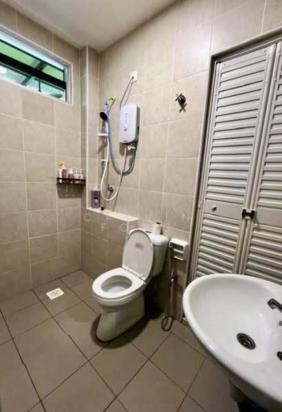 Link Bungalow for Rent in Bandar Puteri Jaya (Sungai Petani) - Calvin Fong - 2nd bedroom attached bathroom - PropertyGuru.com.my