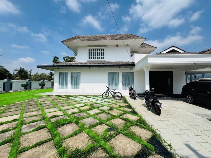 Rumah Banglo untuk Dijual di Seksyen 6 (Shah Alam) - Muizz Razak - Exterior - PropertyGuru.com.my