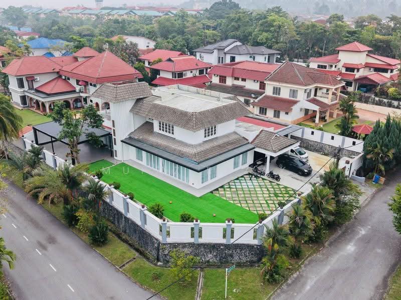Rumah Banglo untuk Dijual di Seksyen 6 (Shah Alam) - Muizz Razak - Exterior - PropertyGuru.com.my