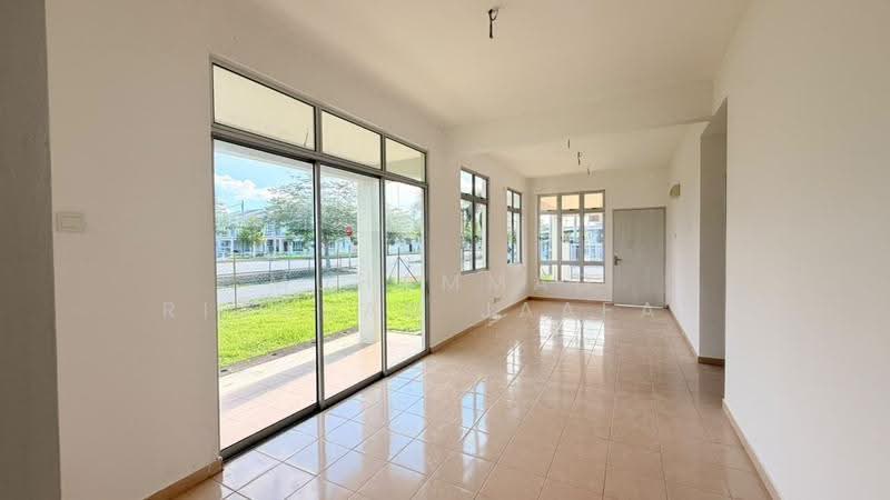 Rumah Teres untuk Dijual di Pasir Mas (Kelantan) - Muhammad Ridhuan Jaafar - Living Room - PropertyGuru.com.my