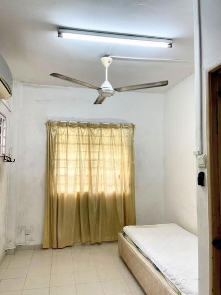 Condominium for Rent at Indah Condominium - Abby Chan - Bedroom - PropertyGuru.com.my