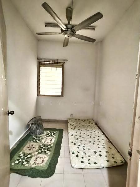 Condominium for Rent at Indah Condominium - Abby Chan - Bedroom - PropertyGuru.com.my
