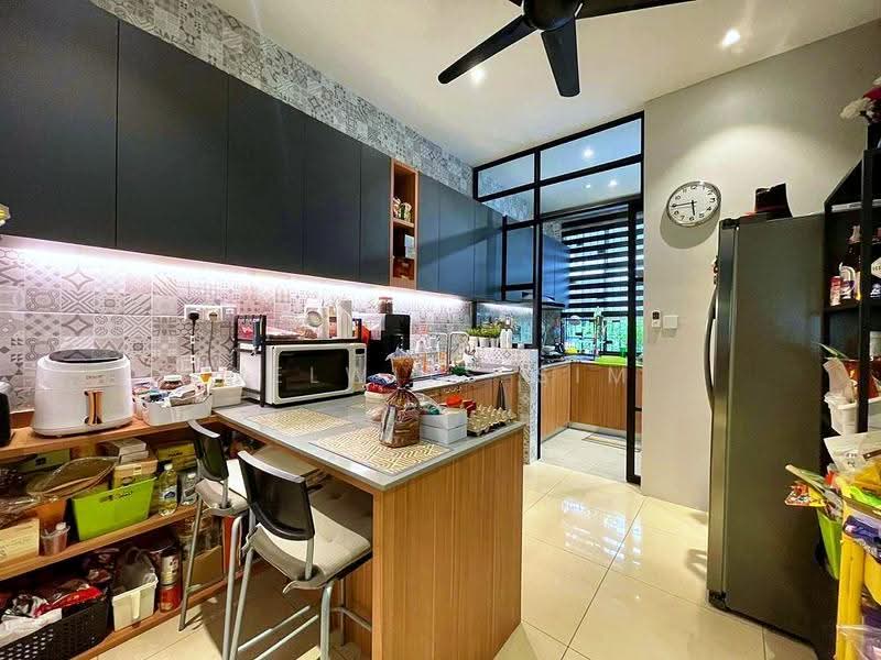 Rumah Teres 3-Tingkat untuk Dijual di Bayan Lepas (Penang) - Welwits Sim - Kitchen - PropertyGuru.com.my