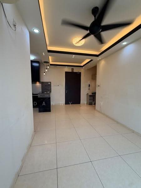 Kediaman Servis untuk Disewa di The Garden Residences - Danny Tey - Living Room - PropertyGuru.com.my