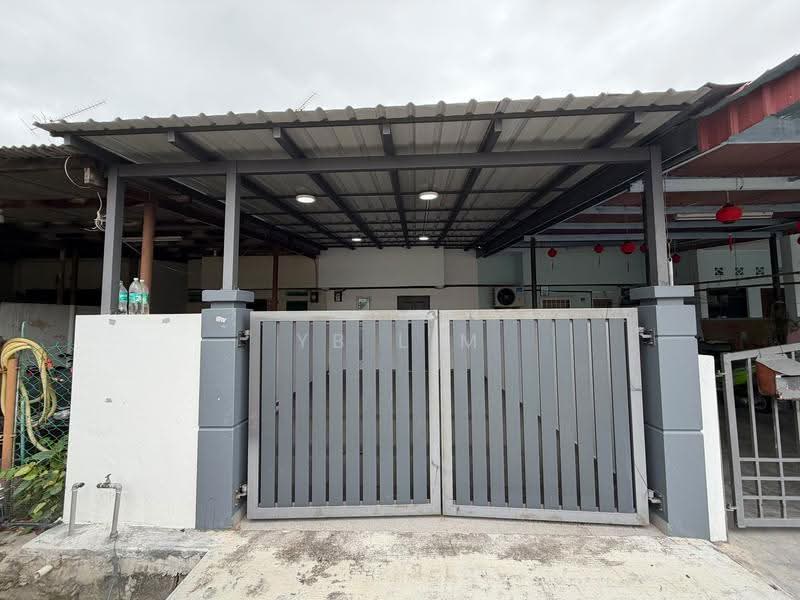 2-storey Terraced House for Sale in Batu Berendam (Melaka) - YB Lim - PropertyGuru.com.my