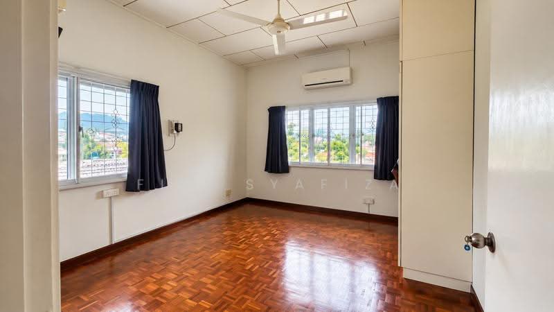 Bungalow House for Sale in Ukay Heights (Ampang) - Fifi Syafiza - Bedroom - PropertyGuru.com.my