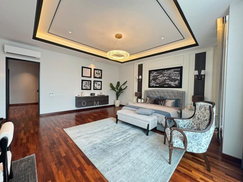 Cluster House for Sale in Taman Sutera Utama (Skudai) - Tom Chiew - Master Bedroom - PropertyGuru.com.my