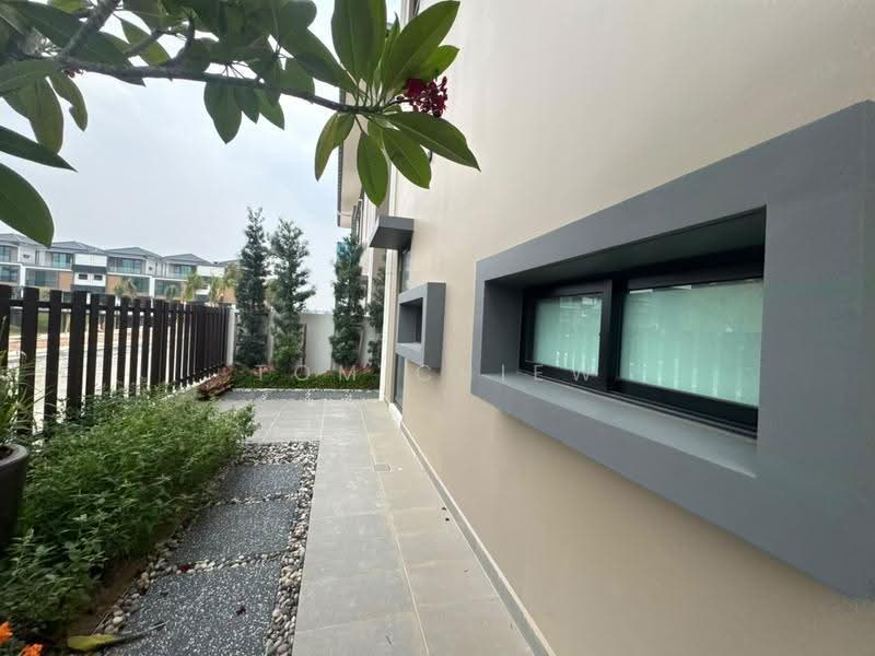 Cluster House for Sale in Taman Sutera Utama (Skudai) - Tom Chiew - Exterior - PropertyGuru.com.my