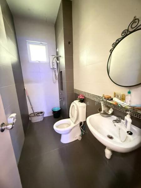 Cluster House for Sale in Nusa Duta (Iskandar Puteri (Nusajaya)) - Jeff Yap - Bathroom - PropertyGuru.com.my