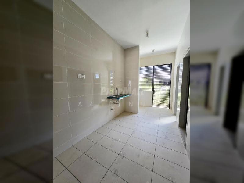 2-storey Terraced House for Sale in Elmina (Shah Alam) - Fazie Noor - Kitchen - PropertyGuru.com.my