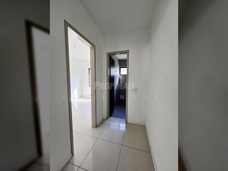 2-storey Terraced House for Sale in Elmina (Shah Alam) - Fazie Noor - Corridor - PropertyGuru.com.my