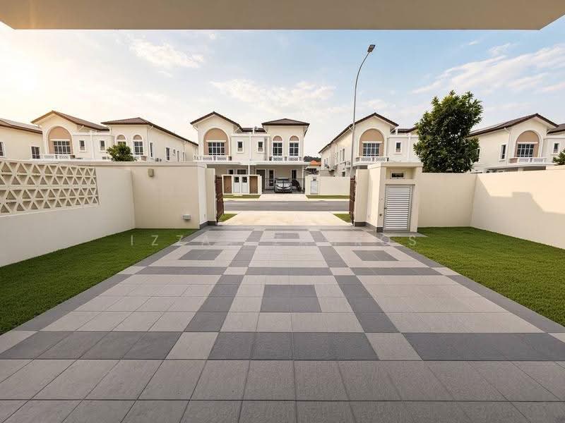 Cluster House for Sale in Kajang (Selangor) - Izzat Zamros - Exterior - PropertyGuru.com.my