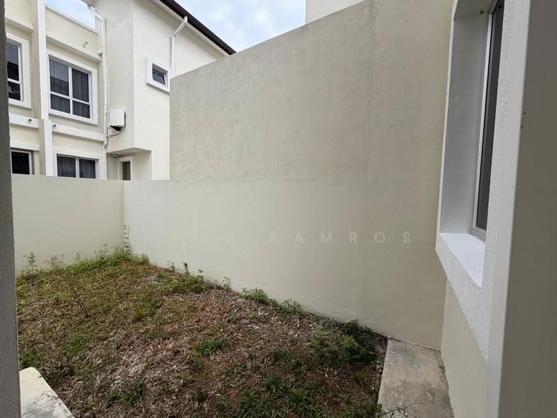 Cluster House for Sale in Kajang (Selangor) - Izzat Zamros - Exterior - PropertyGuru.com.my