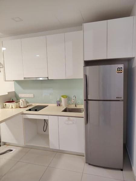 Kediaman Servis untuk Dijual di Centrus Soho - Tee Bee Yong - Kitchen - PropertyGuru.com.my