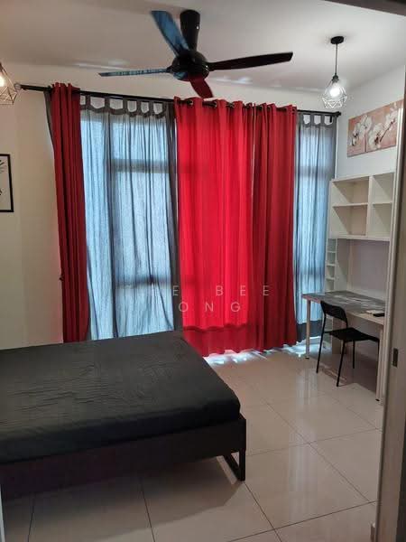 Kediaman Servis untuk Dijual di Centrus Soho - Tee Bee Yong - Bedroom - PropertyGuru.com.my