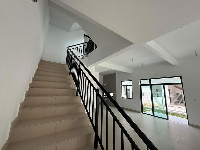 Cluster House for Sale in Taman Bukit Skudai (Skudai) - YIN YIN - Interior - PropertyGuru.com.my