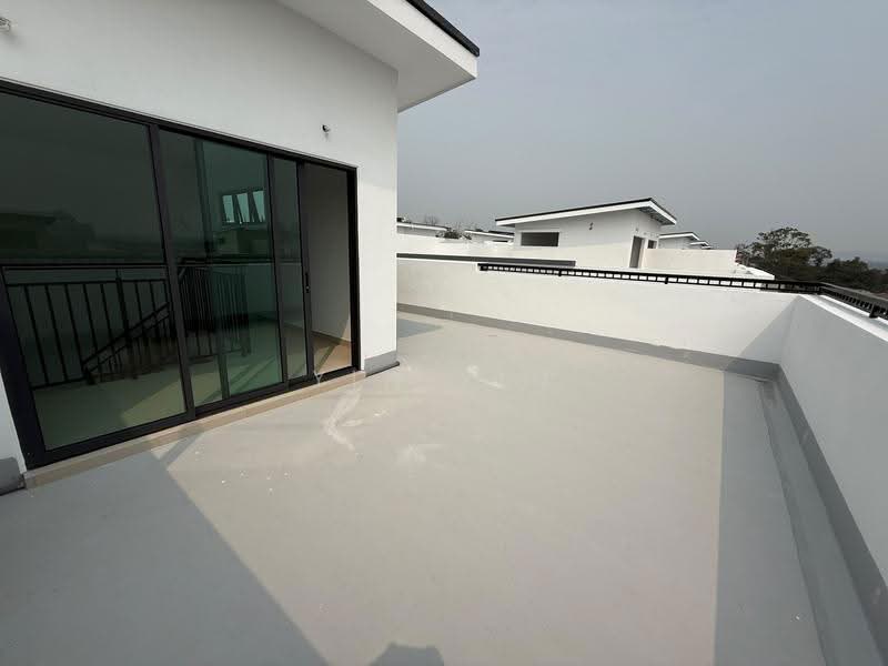 Cluster House for Sale in Taman Bukit Skudai (Skudai) - YIN YIN - Exterior - PropertyGuru.com.my