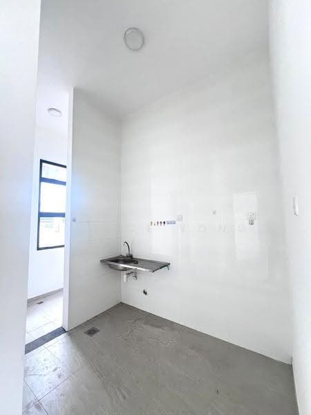Rumah Teres 2-Tingkat untuk Dijual di Bukit Indah (Iskandar Puteri (Nusajaya)) - Janice Yong - Kitchen - PropertyGuru.com.my