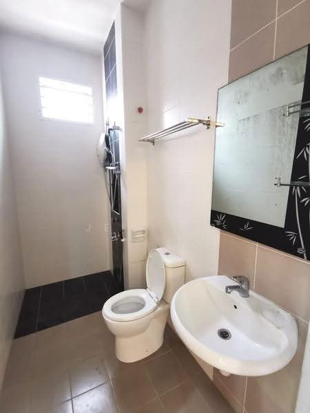 Cluster House for Rent in Taman Nusa Bestari (Iskandar Puteri (Nusajaya)) - Jeff Yap - Bathroom - PropertyGuru.com.my