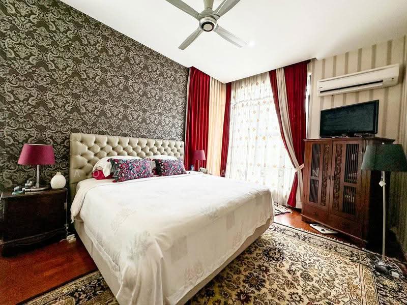 Rumah Berkembar untuk Dijual di Cahaya Spk (Shah Alam) - Adzura Zamedin - Bedroom - PropertyGuru.com.my