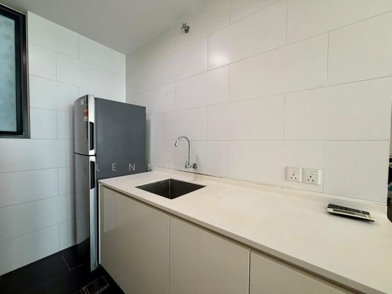 Kediaman Servis untuk Disewa di SqWhere Service Apartments - Lennon Poon - Kitchen - PropertyGuru.com.my