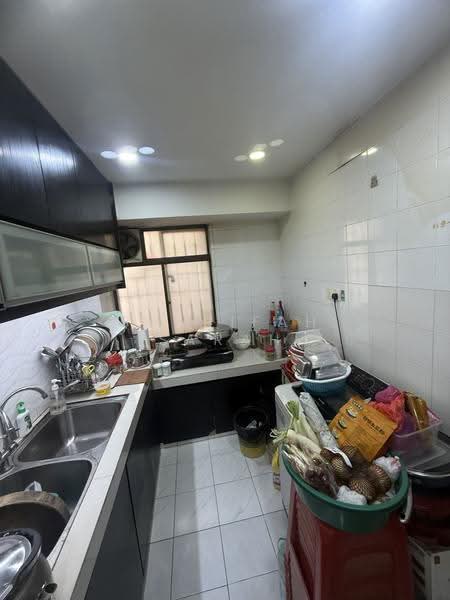 Kondominium untuk Dijual di Vista Tasik - Sharifah Sarah - Kitchen - PropertyGuru.com.my