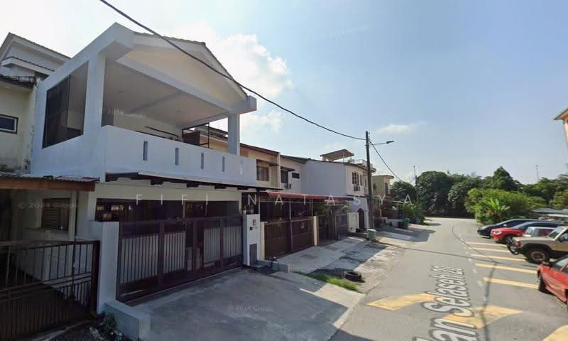 2-storey Terraced House for Sale in Batu Caves (Selangor) - Fifi Natasya - Exterior - PropertyGuru.com.my