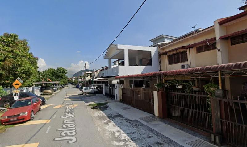 2-storey Terraced House for Sale in Batu Caves (Selangor) - Fifi Natasya - Exterior - PropertyGuru.com.my