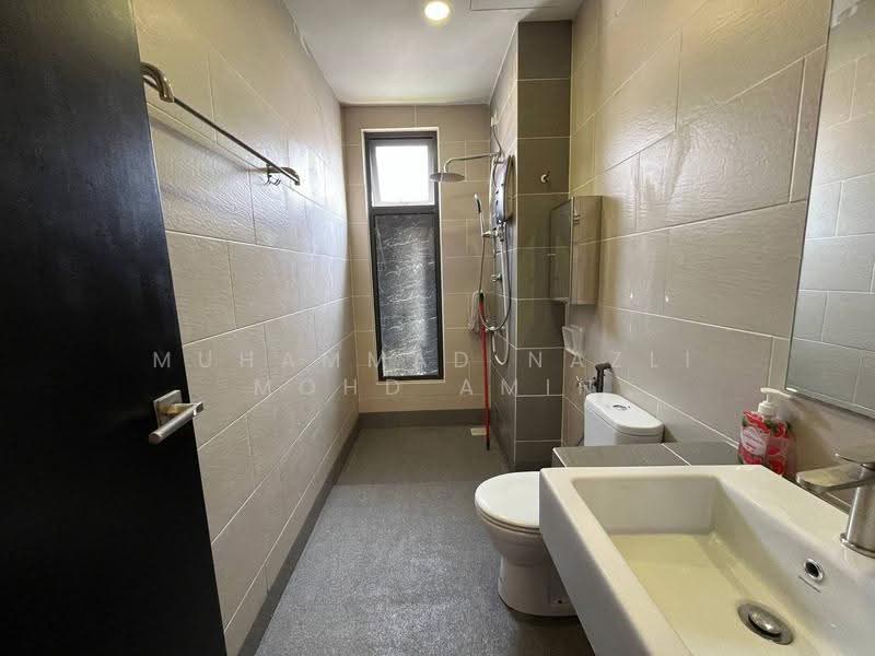 Townhouse for Sale in Bangi (Selangor) - Muhammad Nazli Mohd Amin - Bathroom - PropertyGuru.com.my