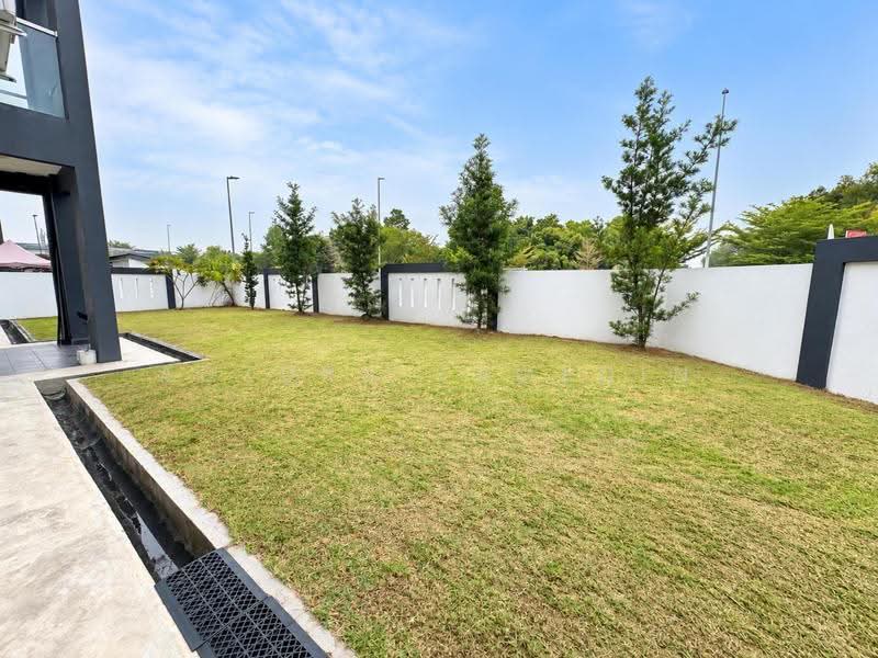 3-storey Terraced House for Sale in Kota Warisan (Sepang) - Adzura Zamedin - Exterior - PropertyGuru.com.my