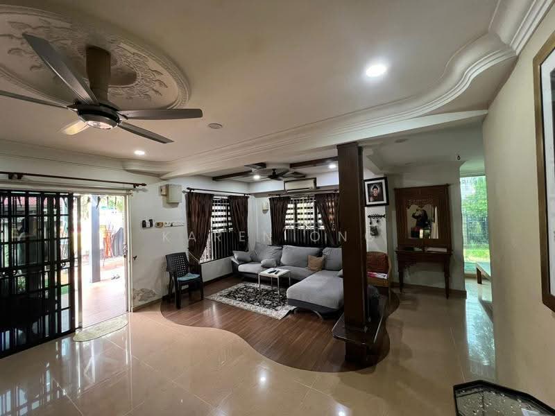 2-storey Terraced House for Sale in Taman Bunga Negara (Shah Alam) - Karen Ong - Living Room - PropertyGuru.com.my