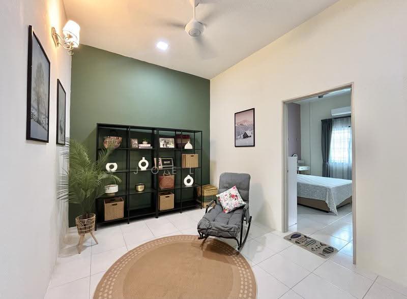 Rumah Teres 2-Tingkat untuk Dijual di Tapah (Perak) - Joel Lee - Living Room - PropertyGuru.com.my