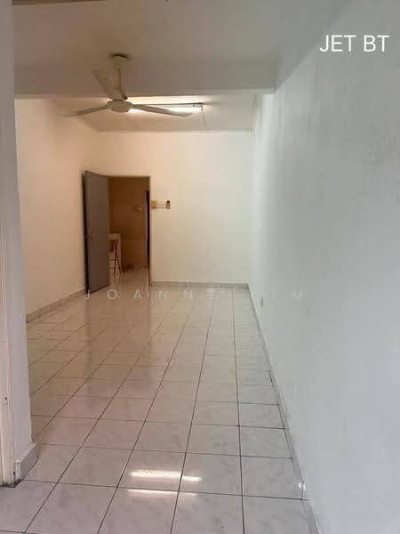 2-storey Terraced House for Sale in Bandar Botanic (Klang) - Joanne Lim - Living Room - PropertyGuru.com.my