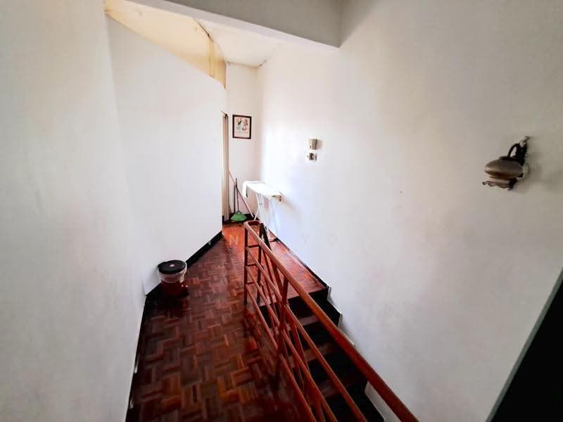 1.5-storey Terraced House for Sale in Bandar Kinrara (Selangor) - SUNNY YONG - Interior - PropertyGuru.com.my