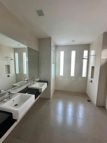 Link Bungalow for Sale in Senibong (Permas Jaya) - Yuki Cheng - Bathroom - PropertyGuru.com.my