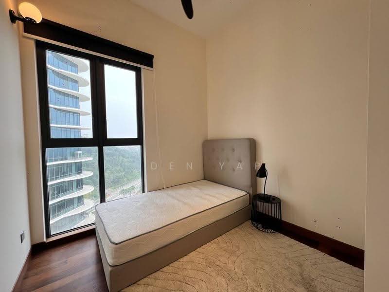 Kediaman Servis untuk Disewa di Senada Residence @ KLGCC Resort - Jaden Yap - Bedroom - PropertyGuru.com.my