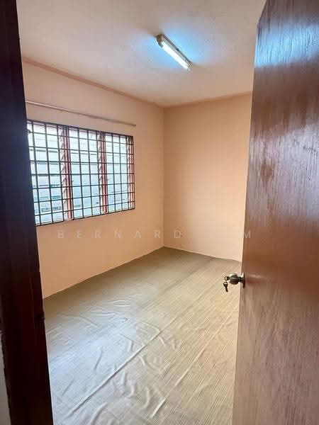 Rumah Flat untuk Disewa di Tasek Seri Alam - Bernard Lim - Interior - PropertyGuru.com.my