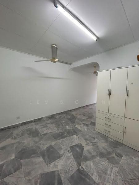 Rumah Teres untuk Dijual di Bandar Kinrara Seksyen 5 (Bandar Kinrara) - Levis Chan - Interior - PropertyGuru.com.my