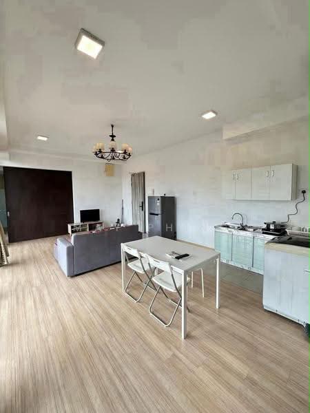 Kediaman Servis untuk Dijual di Cube 8 Teens - May Phing - Living Room - PropertyGuru.com.my