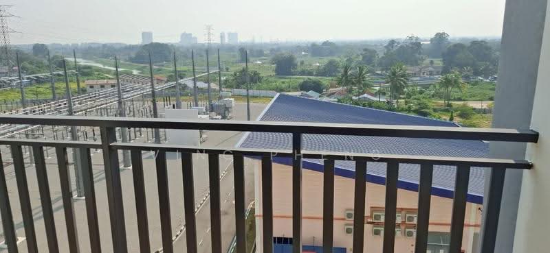 Kediaman Servis untuk Dijual di PANGSAPURI GADONG HARMONI @ AMBIENCE RESIDENCE - Vinc Pheng - Balcony - PropertyGuru.com.my