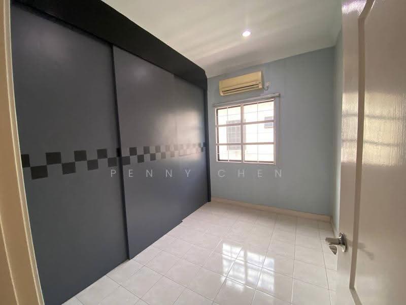 Semi-Detached House for Sale in Bandar Baru Sri Klebang (Chemor) - PENNY CHEN - Bedroom - PropertyGuru.com.my