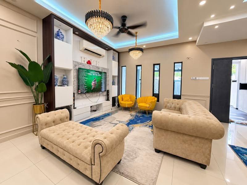 2-storey Terraced House for Sale in Kota Emerald (Rawang) - Kwong Xiao Wei - Living Room - PropertyGuru.com.my